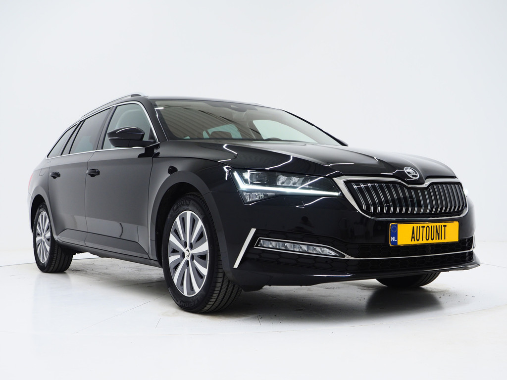 Škoda Superb Combi 1.4 TSI iV 218PK 10