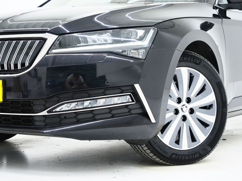 Škoda Superb Combi 1.4 TSI iV 218PK 46