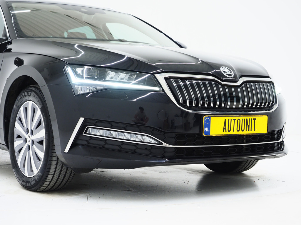 Škoda Superb Combi 1.4 TSI iV 218PK 52