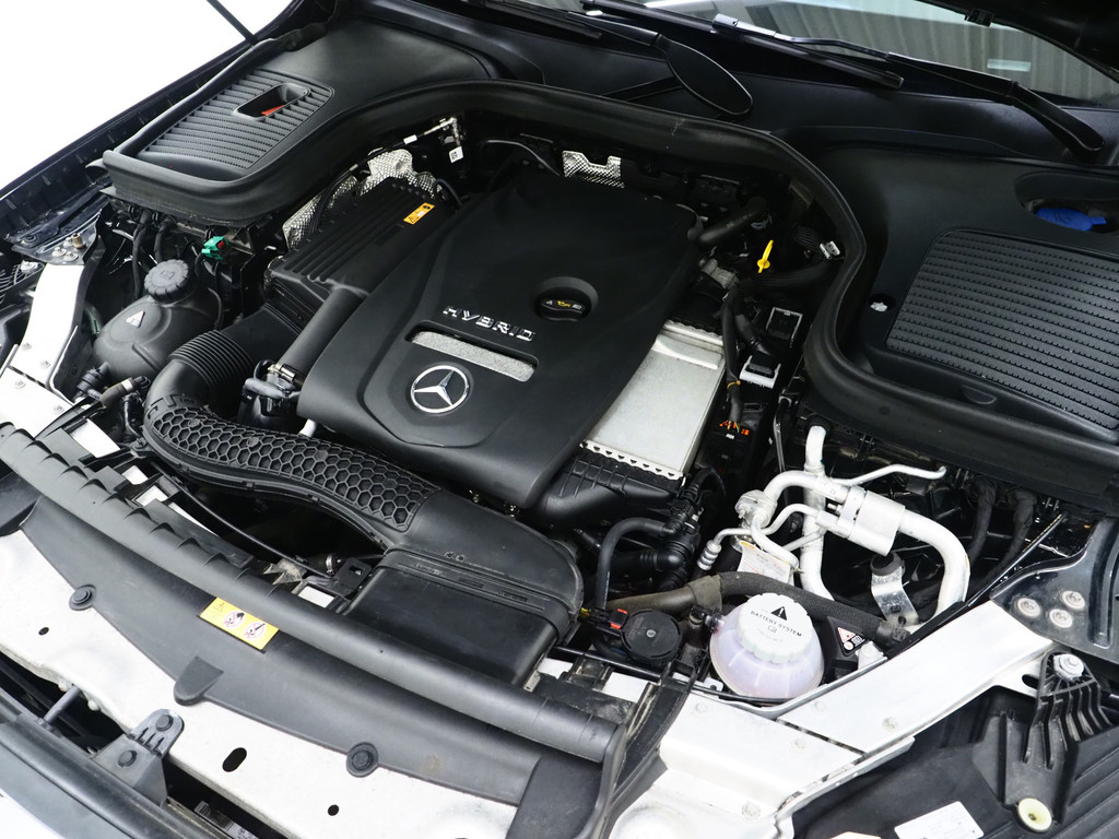 Mercedes-Benz GLC Coupé 300e 4MATIC AMG 43
