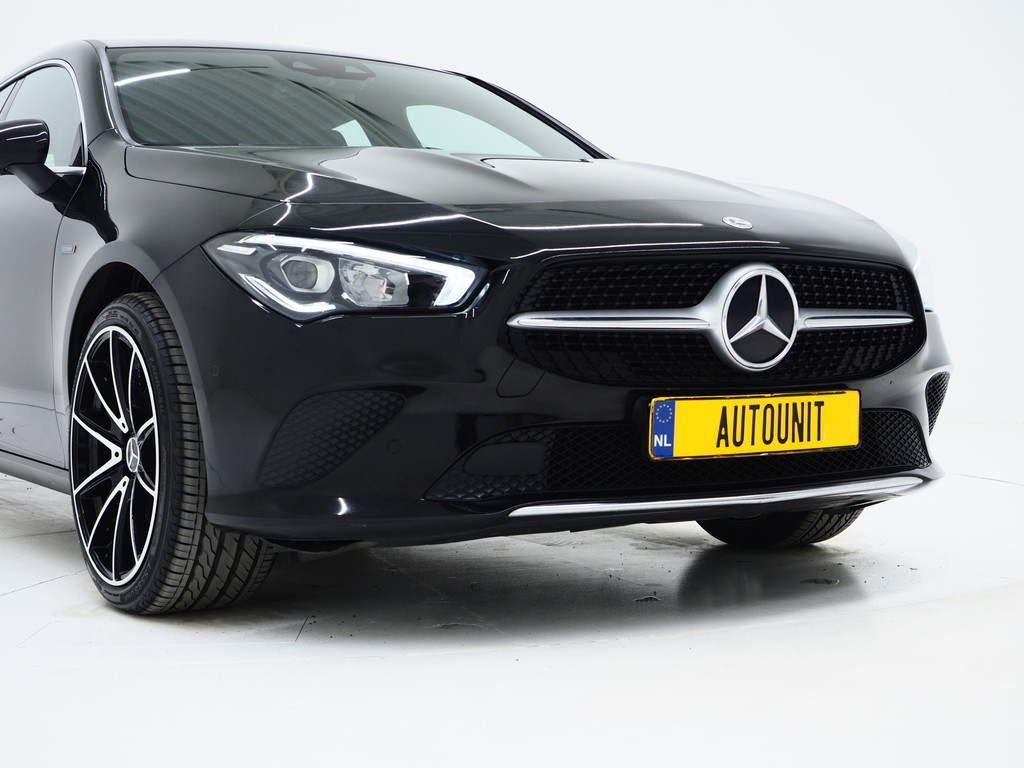 Mercedes-Benz CLA-Klasse Shooting Brake 250 e Premium 4