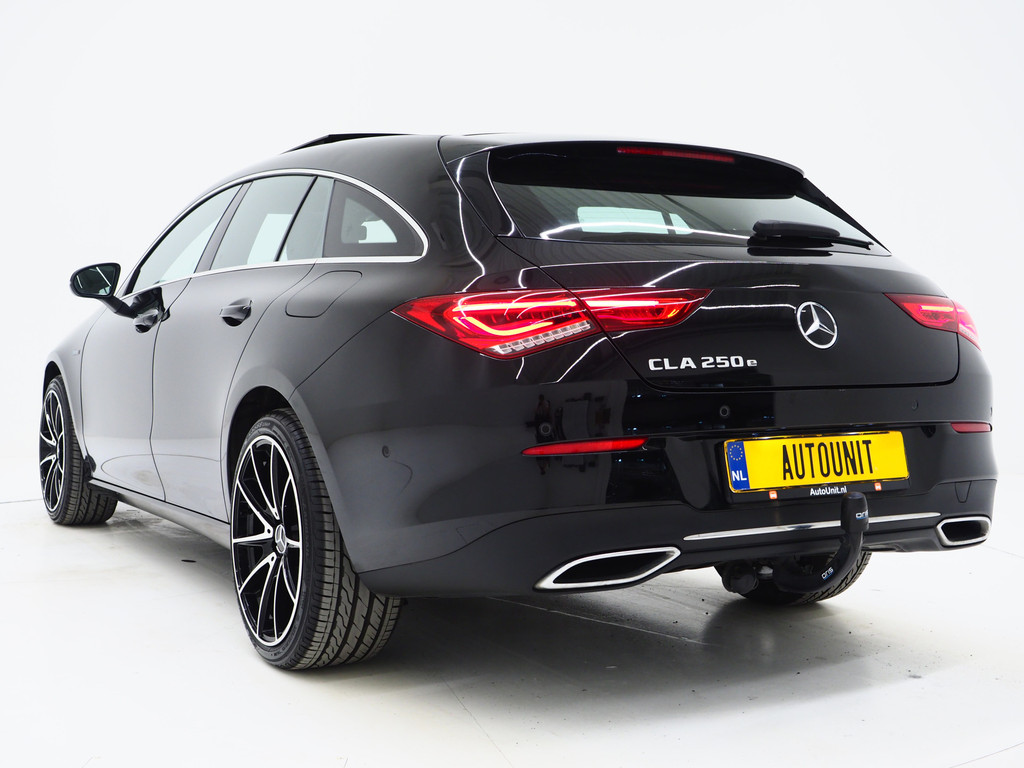 Mercedes-Benz CLA-Klasse Shooting Brake 250 e Premium 45