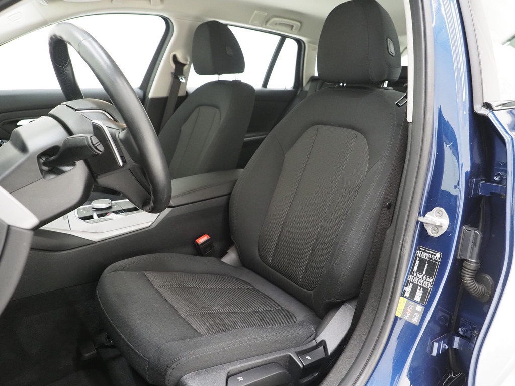 BMW 3 Serie Touring 320e xDrive LCI Shadow Line 38