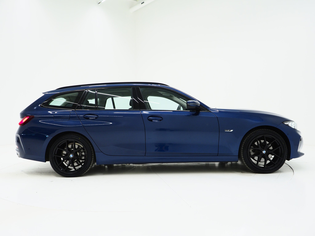 BMW 3 Serie Touring 320e xDrive LCI Shadow Line 9
