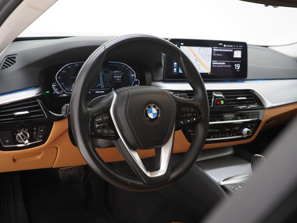 BMW 5 Serie Touring 530e 17