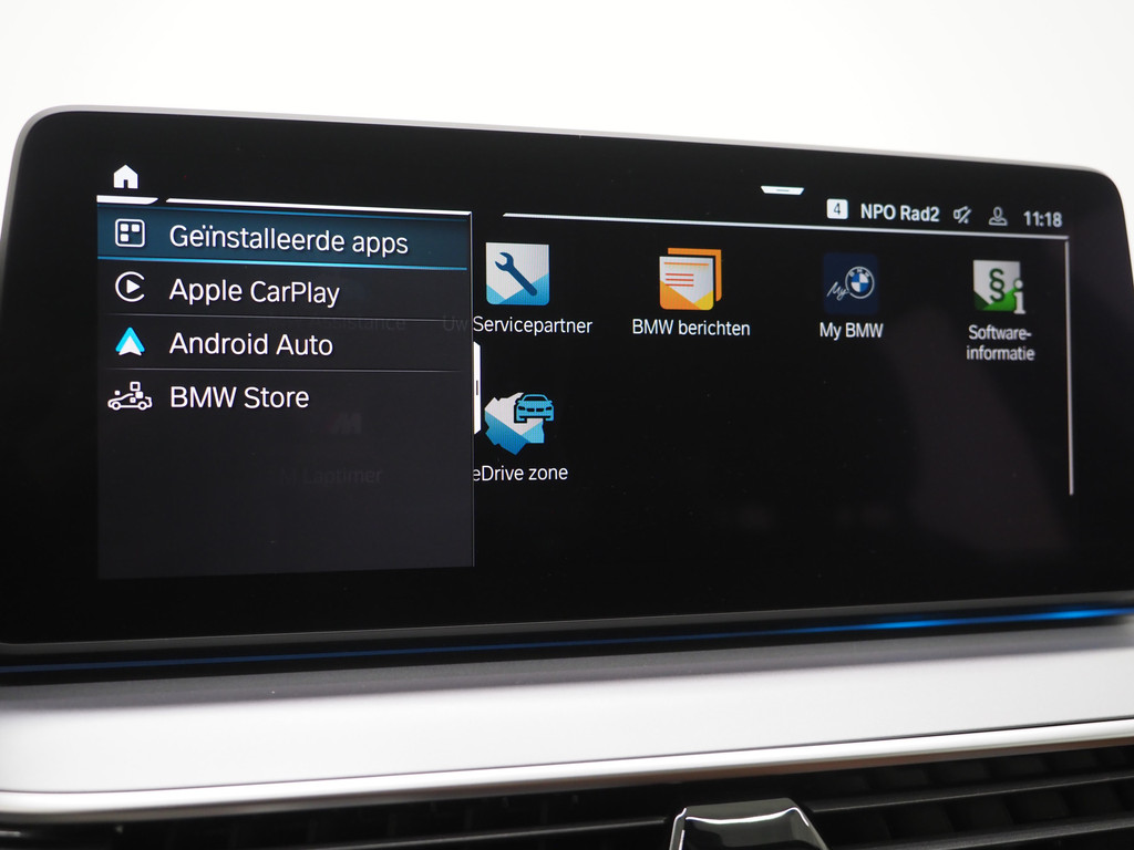 BMW 5 Serie Touring 530e 29
