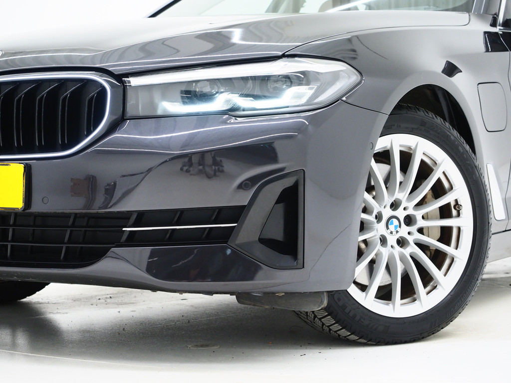 BMW 5 Serie Touring 530e 5