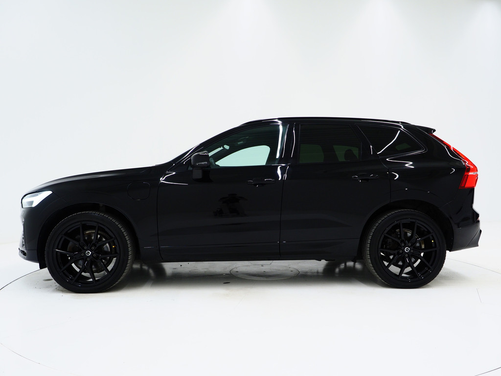 Volvo XC60 2.0 T6 Plug-in hybrid AWD Plus Black Edition 1