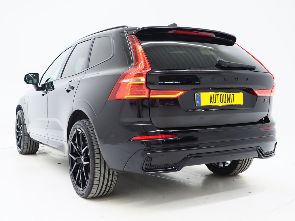 Volvo XC60 2.0 T6 Plug-in hybrid AWD Plus Black Edition 2