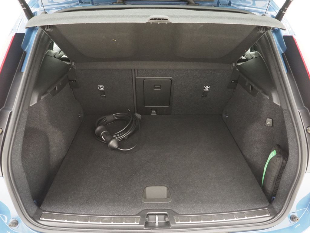 Volvo XC40 1.5 T5 Recharge Inscription 35