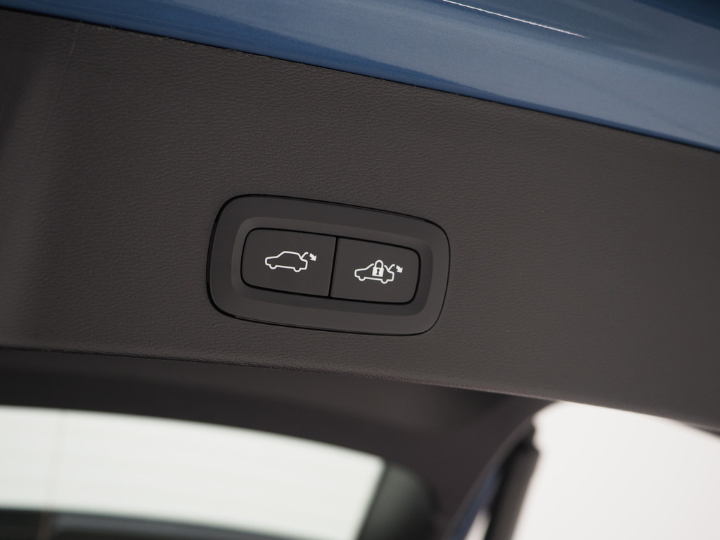 Volvo XC40 1.5 T5 Recharge Inscription 36