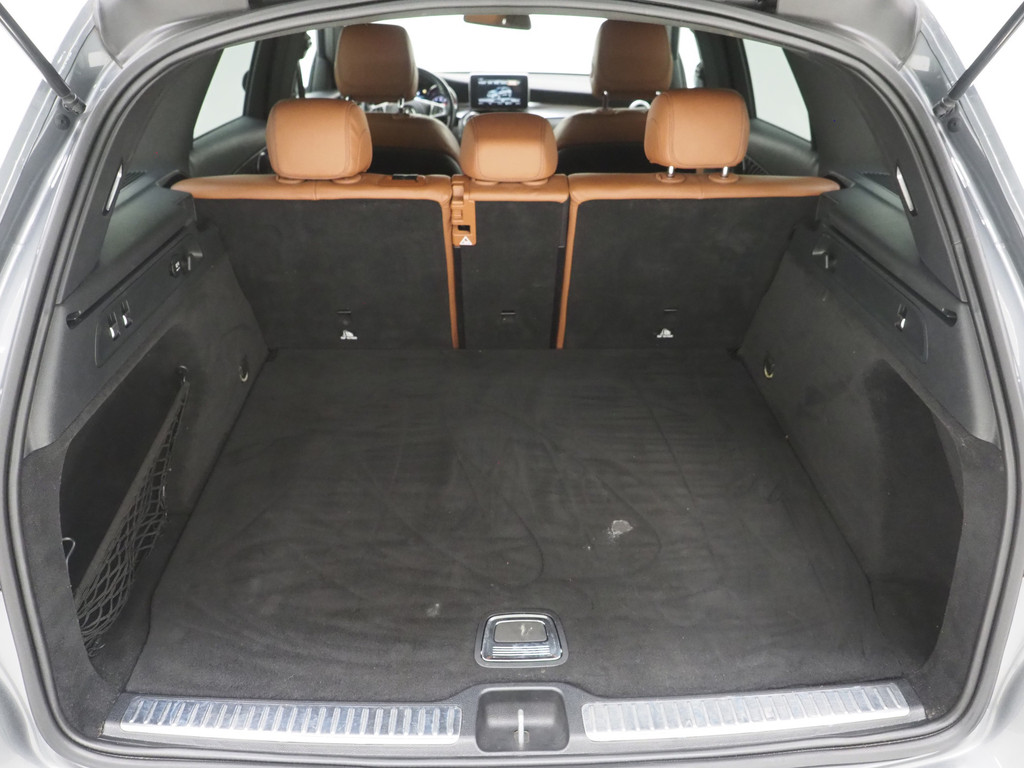 Mercedes-Benz GLC 250 4MATIC Panamericana 79