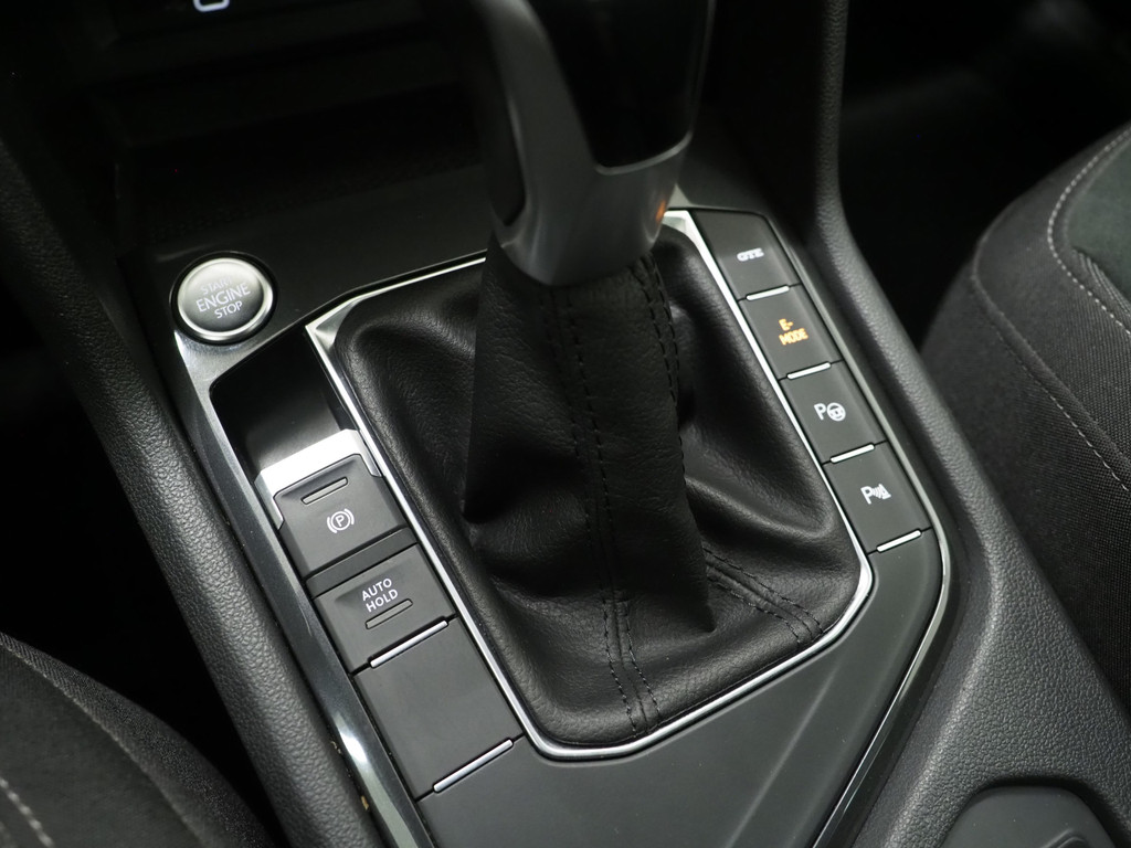Volkswagen Tiguan 1.4 TSI eHybrid Elegance 32