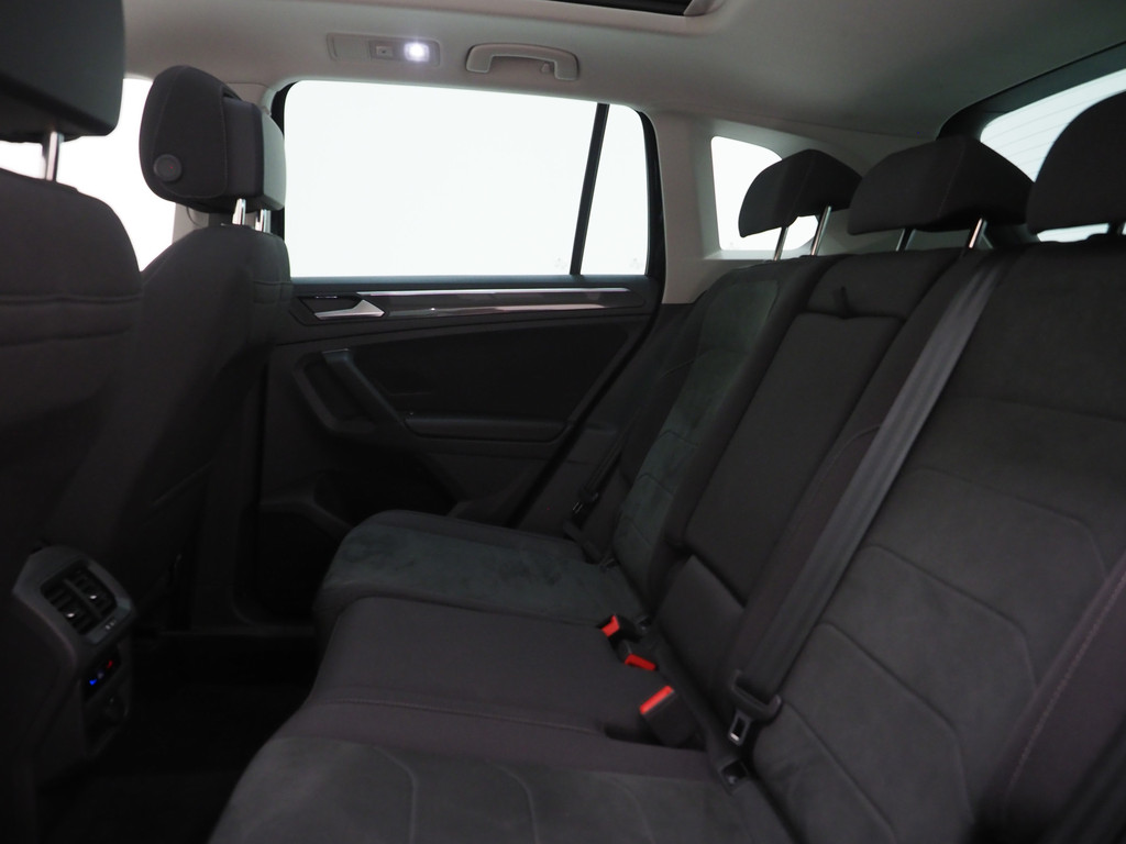 Volkswagen Tiguan 1.4 TSI eHybrid Elegance 75