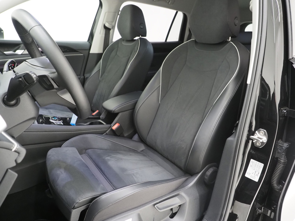 Volkswagen Tayron 1.5 eHybrid Elegance 48