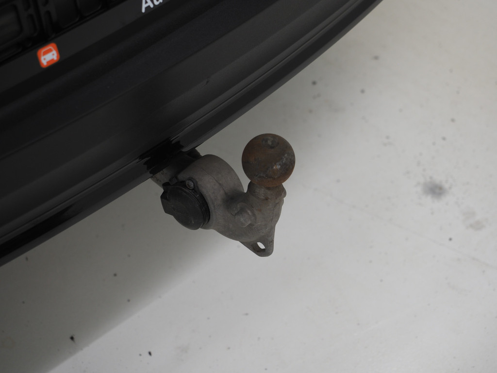 Volvo XC40 1.5 T5 Plug-in hybrid Ultimate Dark 44