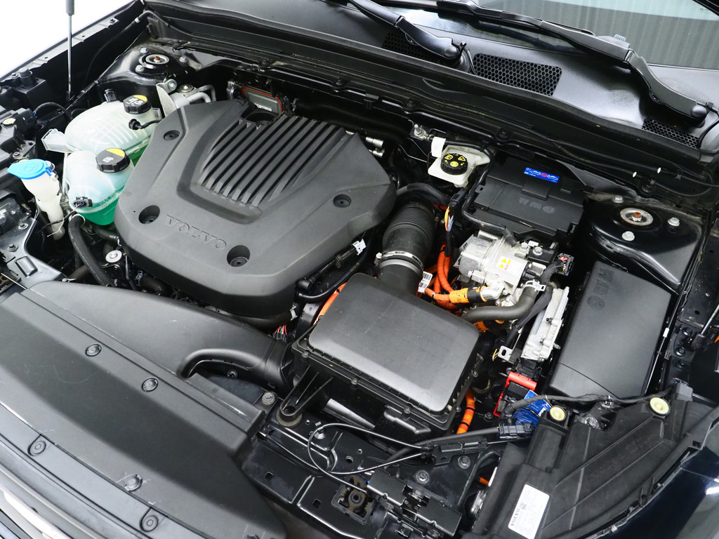 Volvo XC40 1.5 T5 Plug-in hybrid Ultimate Dark 51