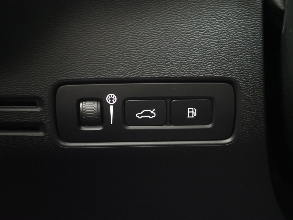Volvo XC40 1.5 T5 Plug-in hybrid Ultimate Dark 67