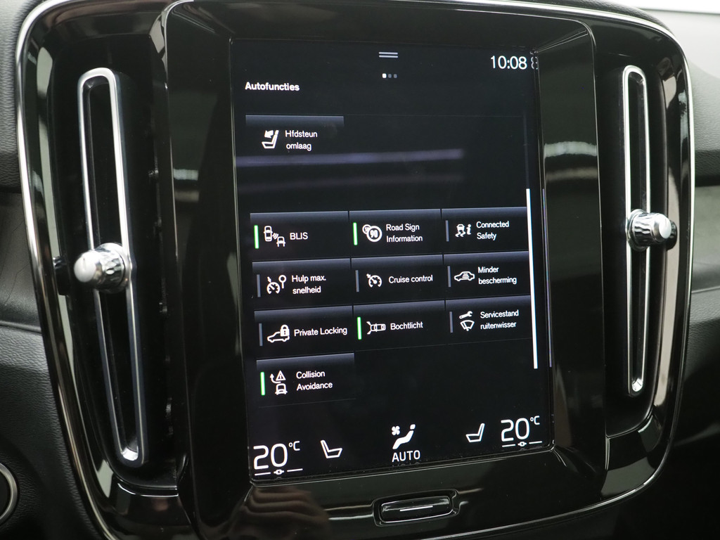 Volvo XC40 1.5 T5 Plug-in hybrid Ultimate Dark 79
