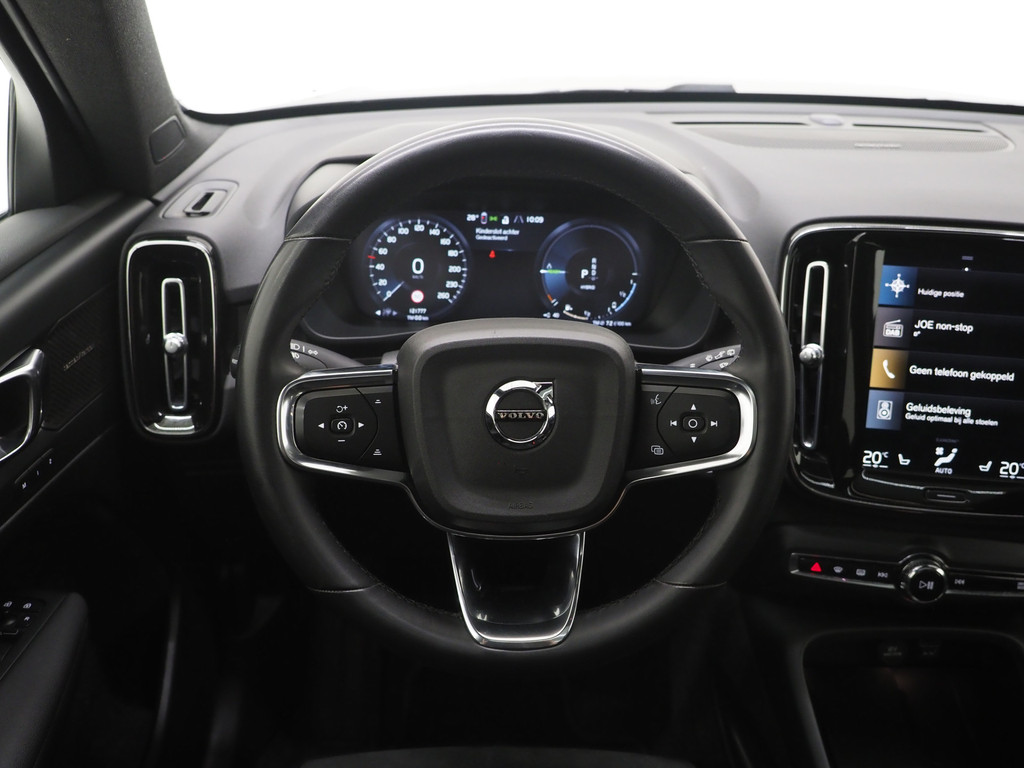 Volvo XC40 1.5 T5 Plug-in hybrid Ultimate Dark 83