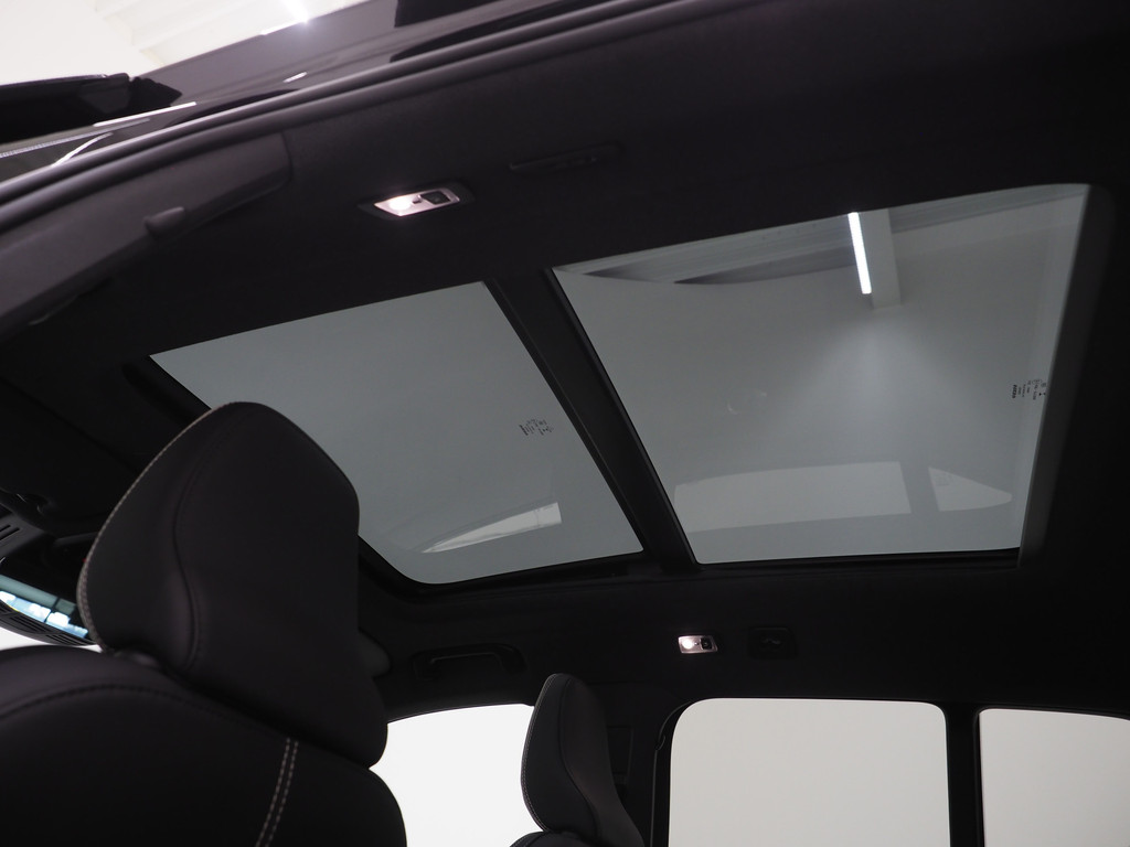 Volvo XC40 1.5 T5 Plug-in hybrid Ultimate Dark 85