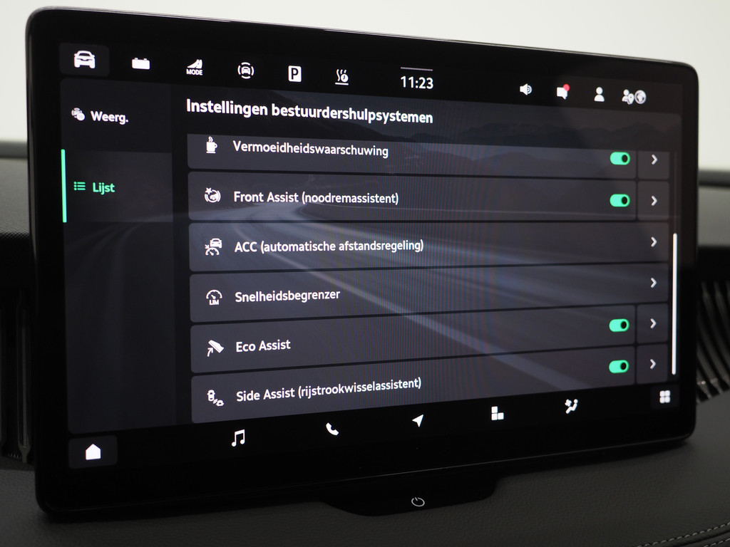 Škoda Superb Combi 1.5 TSI PHEV Laurin & Klement 33