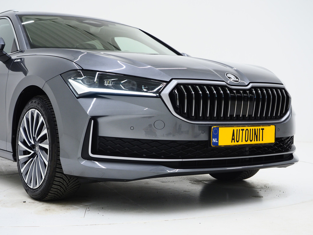 Škoda Superb Combi 1.5 TSI PHEV Laurin & Klement 59