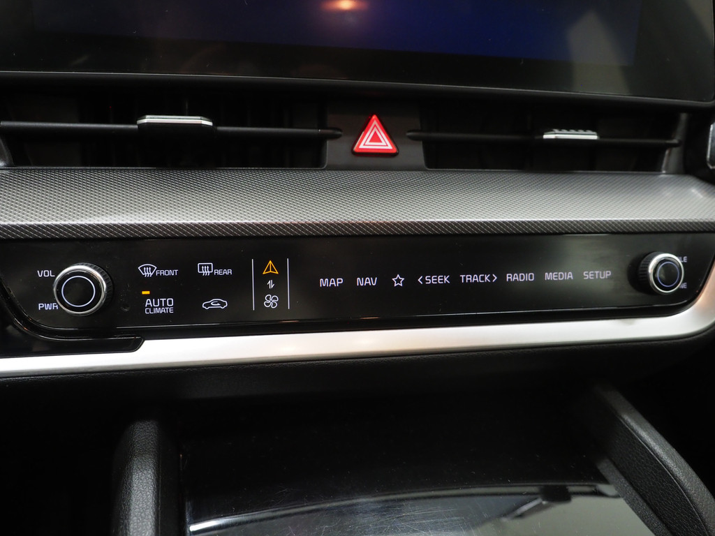Kia Sportage 1.6 T-GDi Plug-in Hybrid AWD 64