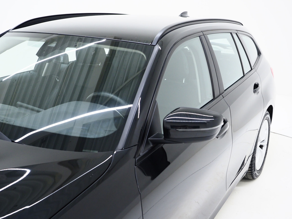 BMW 3 Serie Touring 320e Shadow Line 12