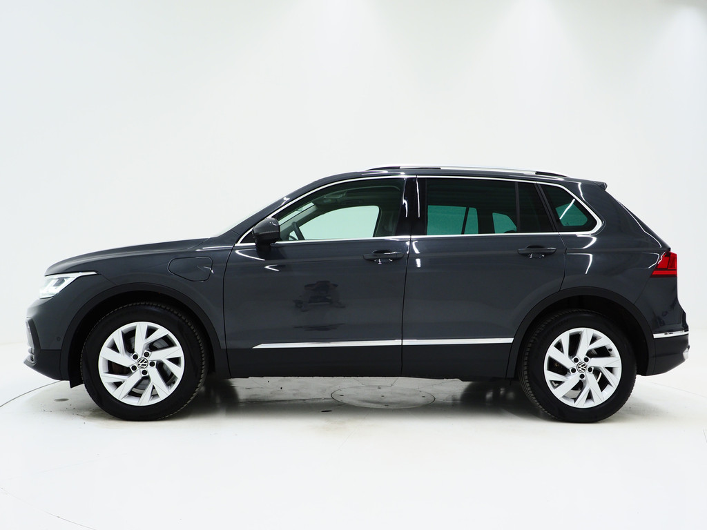 Volkswagen Tiguan 1.4 TSI eHybrid Elegance 1