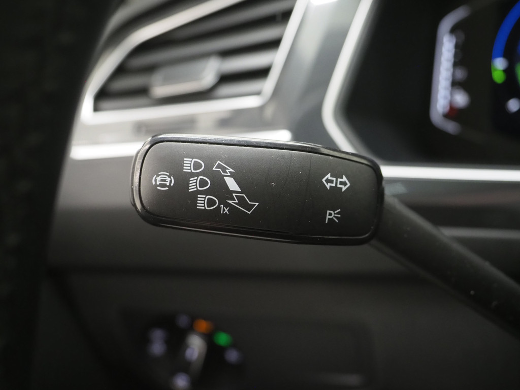 Volkswagen Tiguan 1.4 TSI eHybrid Elegance 21
