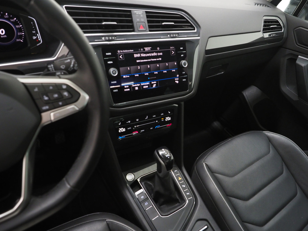 Volkswagen Tiguan 1.4 TSI eHybrid Elegance 77