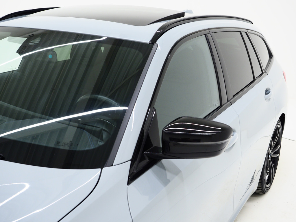 BMW 3 Serie Touring 320i M Sport Pro Brooklyn Grey 13