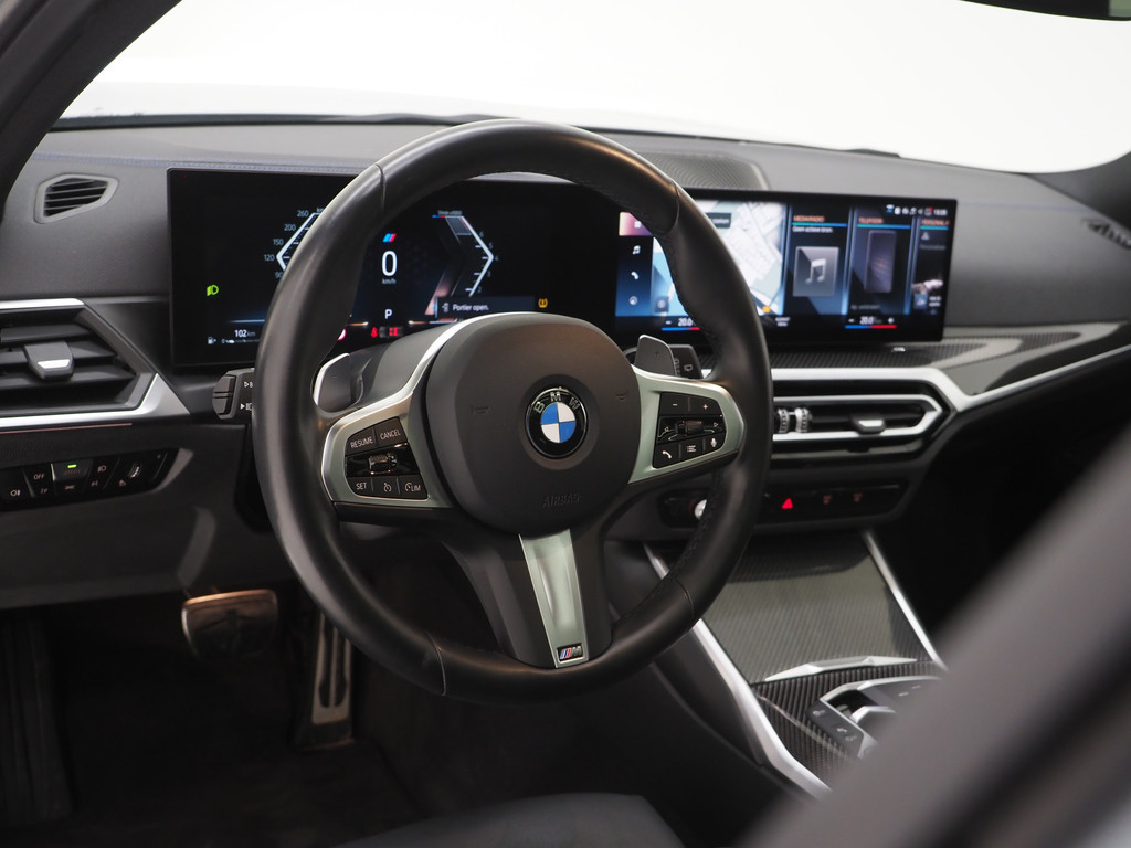 BMW 3 Serie Touring 320i M Sport Pro Brooklyn Grey 17
