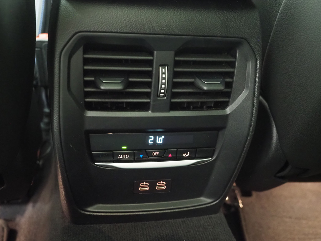BMW 3 Serie Touring 320i M Sport Pro Brooklyn Grey 85