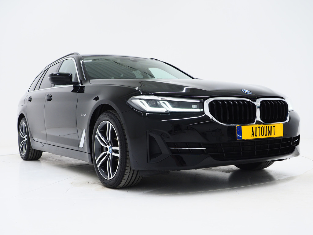 BMW 5 Serie Touring 530e 10