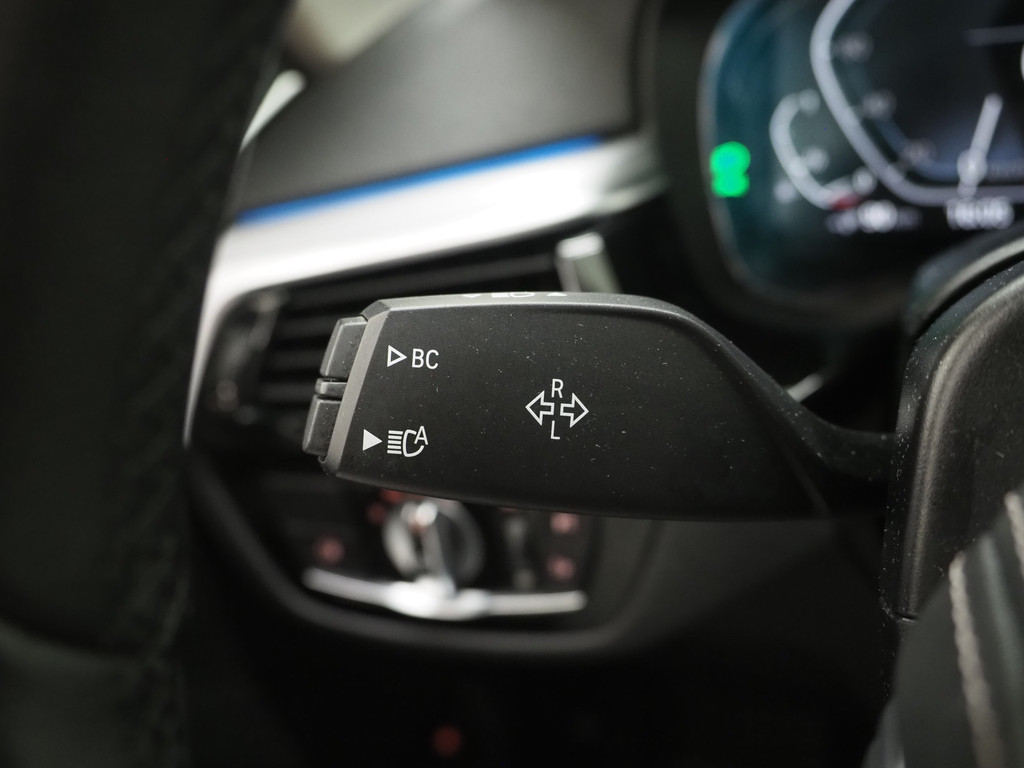 BMW 5 Serie Touring 530e 65