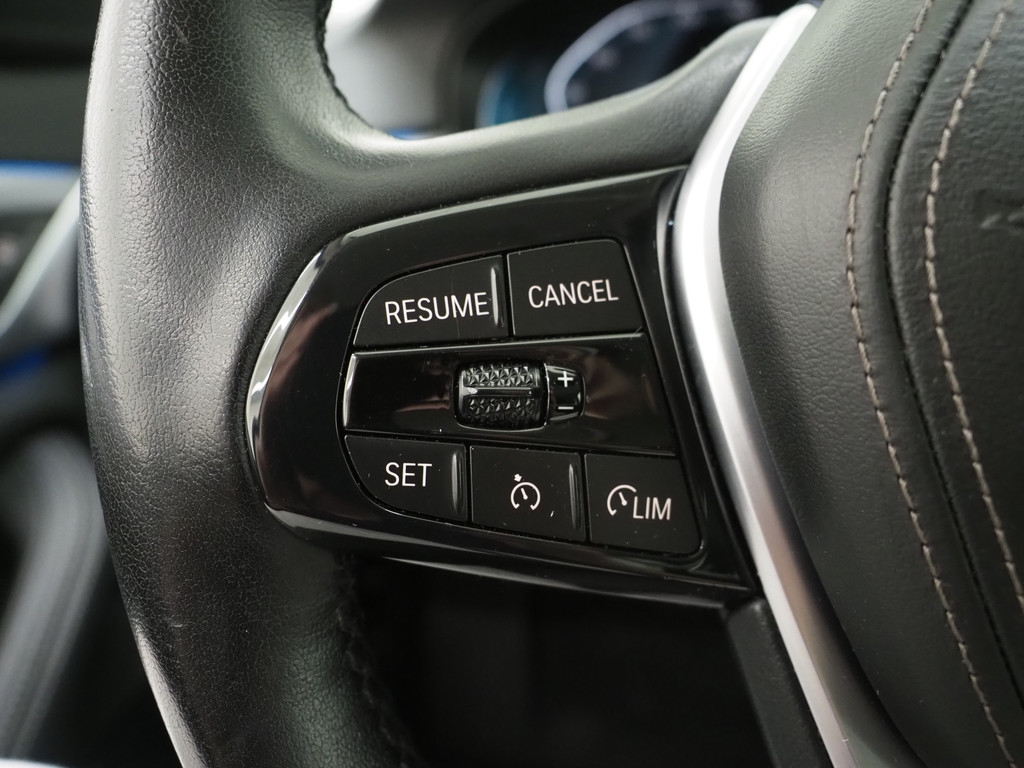 BMW 5 Serie Touring 530e 66