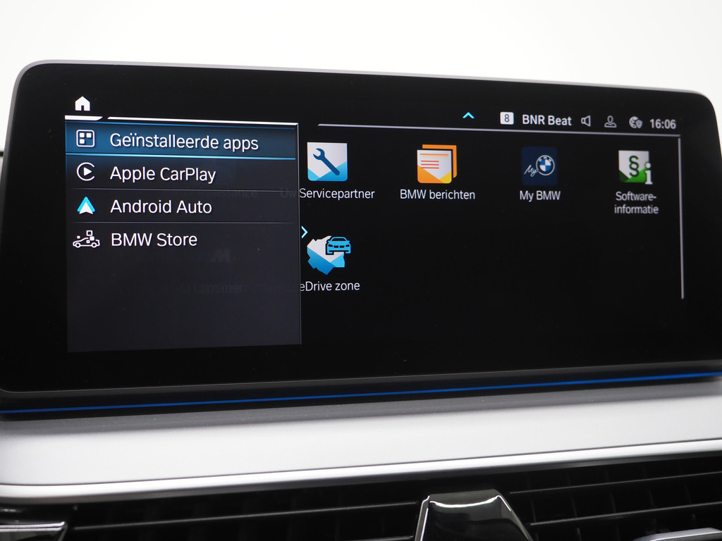 BMW 5 Serie Touring 530e 74