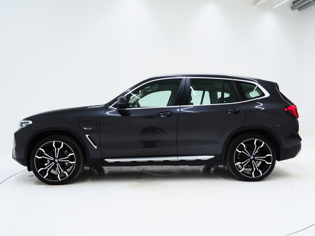 BMW X3 xDrive30e Facelift 1