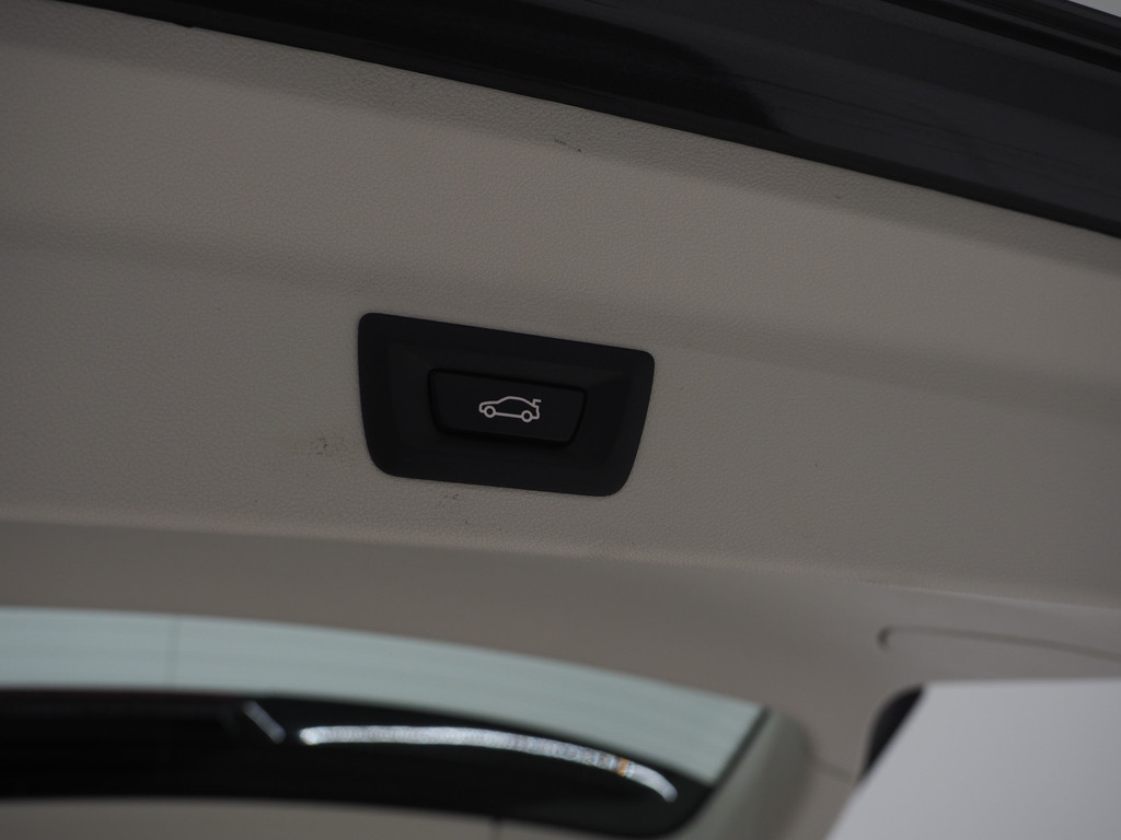 BMW X3 xDrive30e Facelift 75