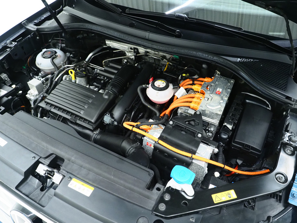 Volkswagen Tiguan 1.4 TSI eHybrid Elegance 45