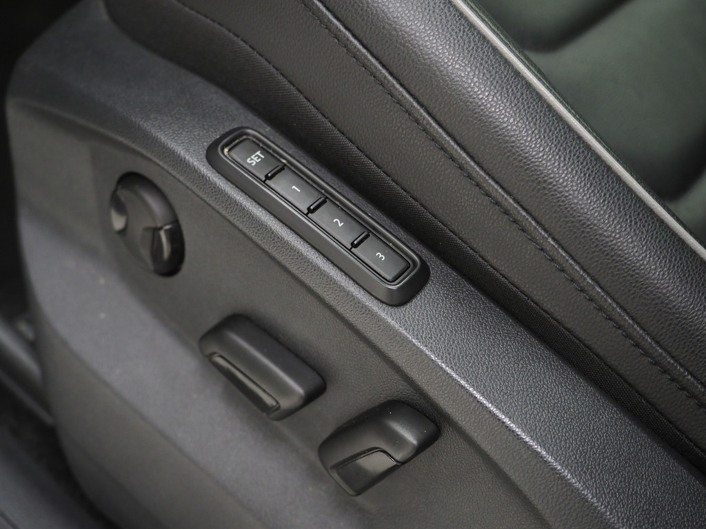 Volkswagen Tiguan 1.4 TSI eHybrid Elegance Exclusive 19