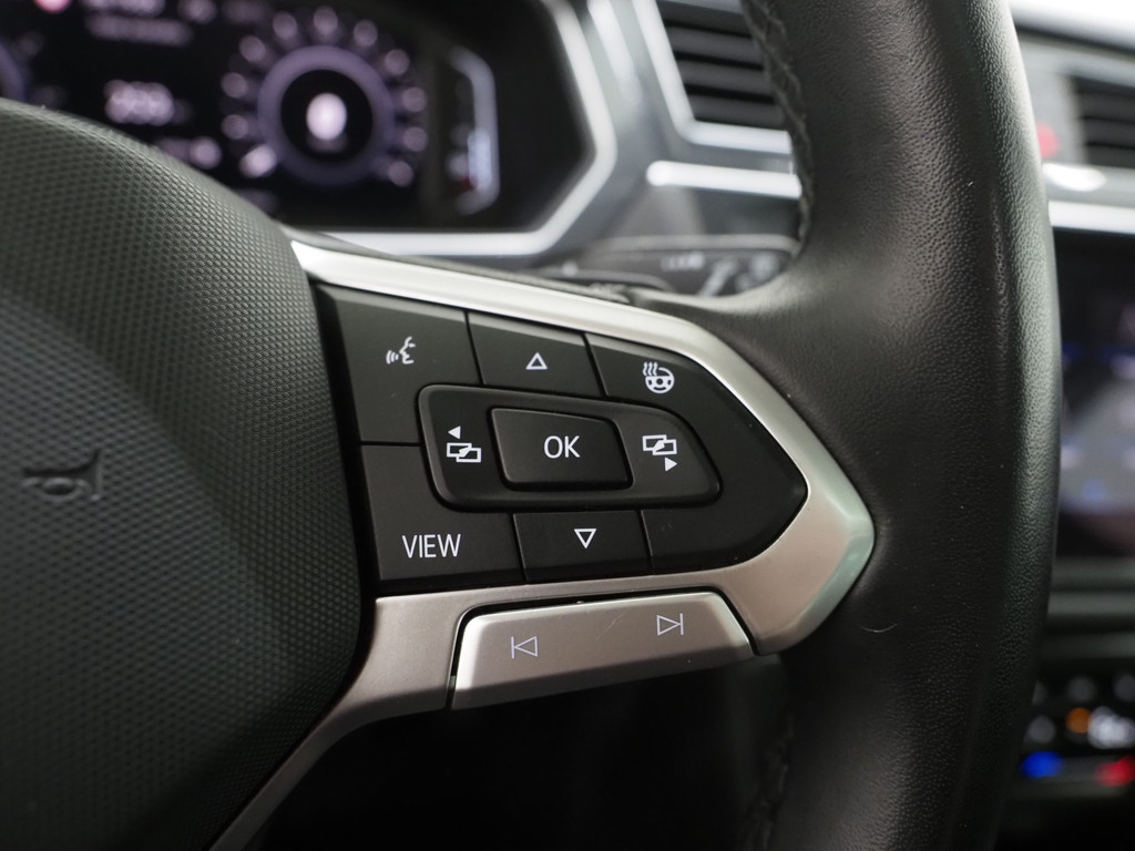 Volkswagen Tiguan 1.4 TSI eHybrid Elegance Exclusive 64