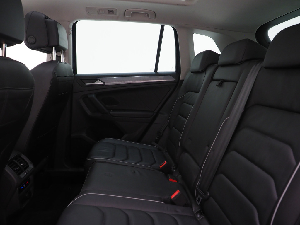 Volkswagen Tiguan 1.4 TSI eHybrid Elegance Exclusive 77