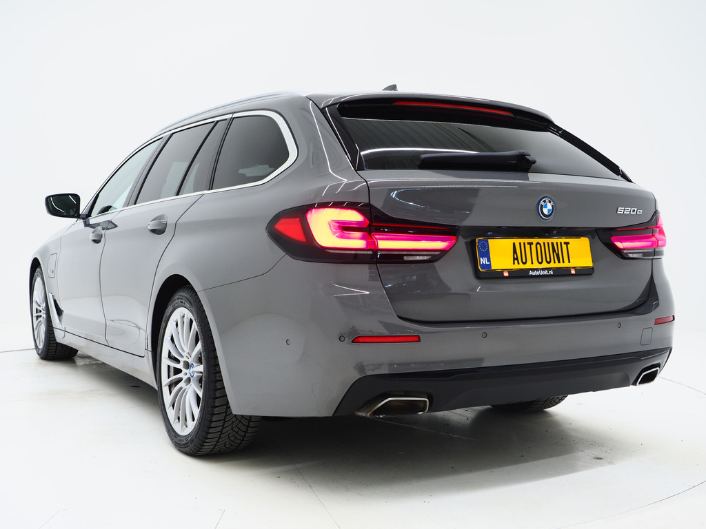 BMW 5 Serie Touring 520e 2