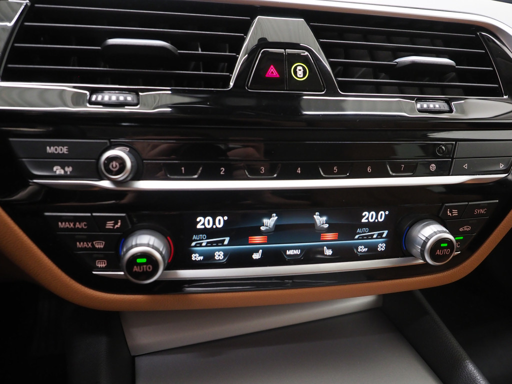 BMW 5 Serie Touring 520e 32