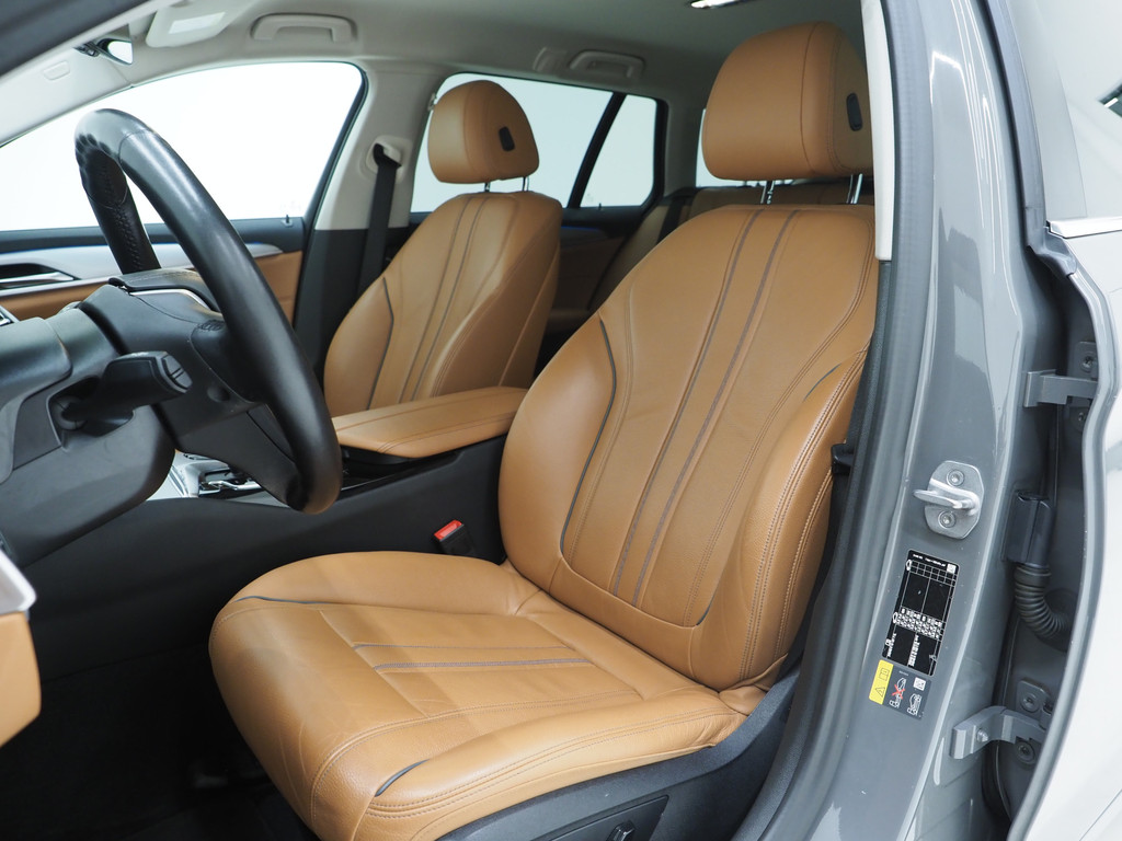 BMW 5 Serie Touring 520e 43