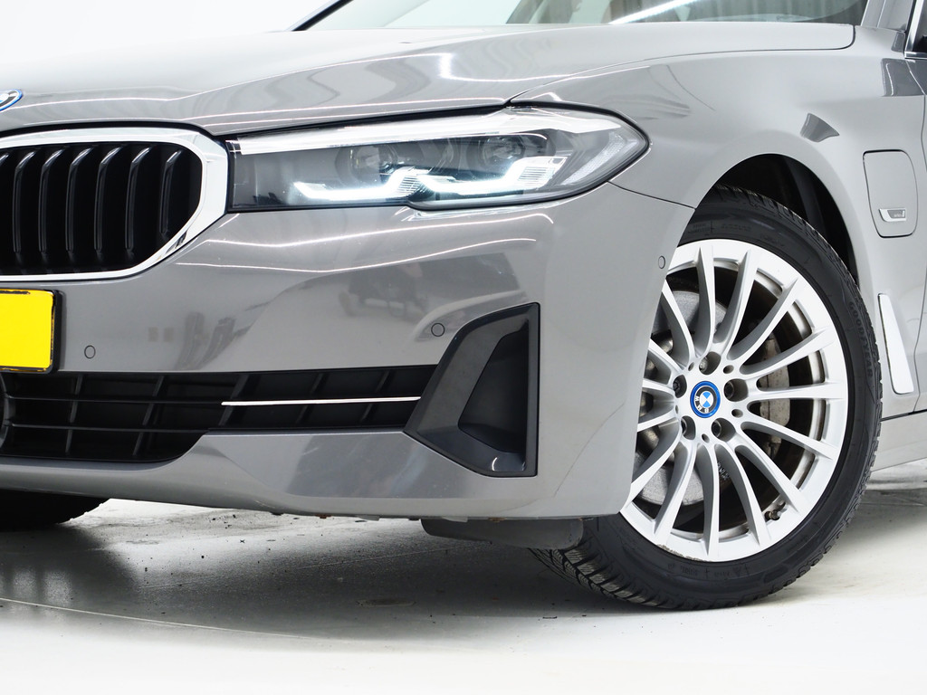 BMW 5 Serie Touring 520e 45