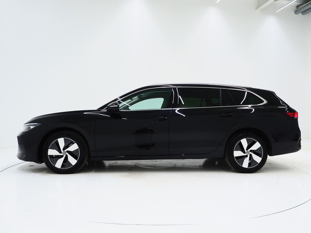 Volkswagen Passat Variant 1.5 eHybrid 204PK 1